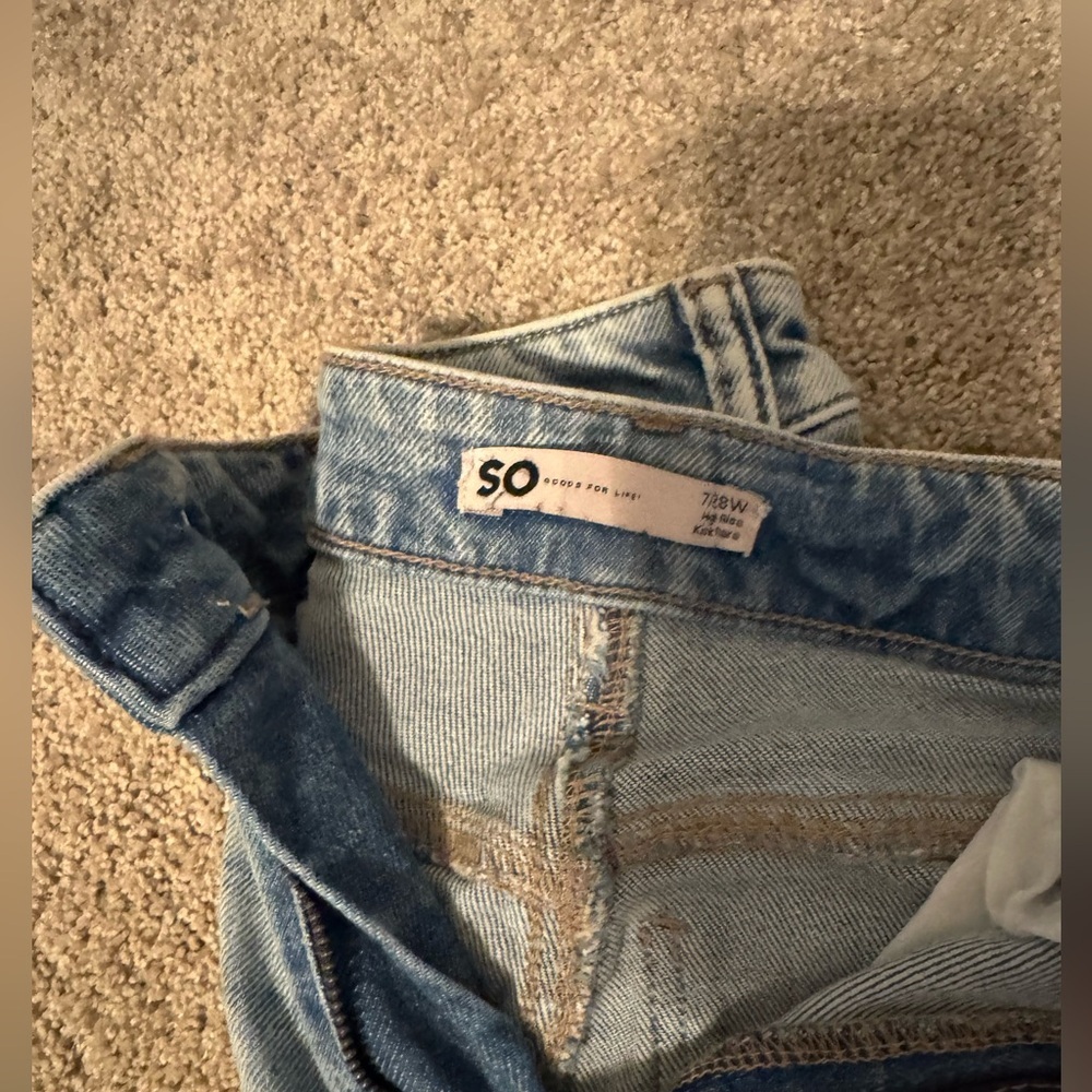 SO Light Wash High Rise kick flare Jeans – Size 7/28 - Picture 3 of 4